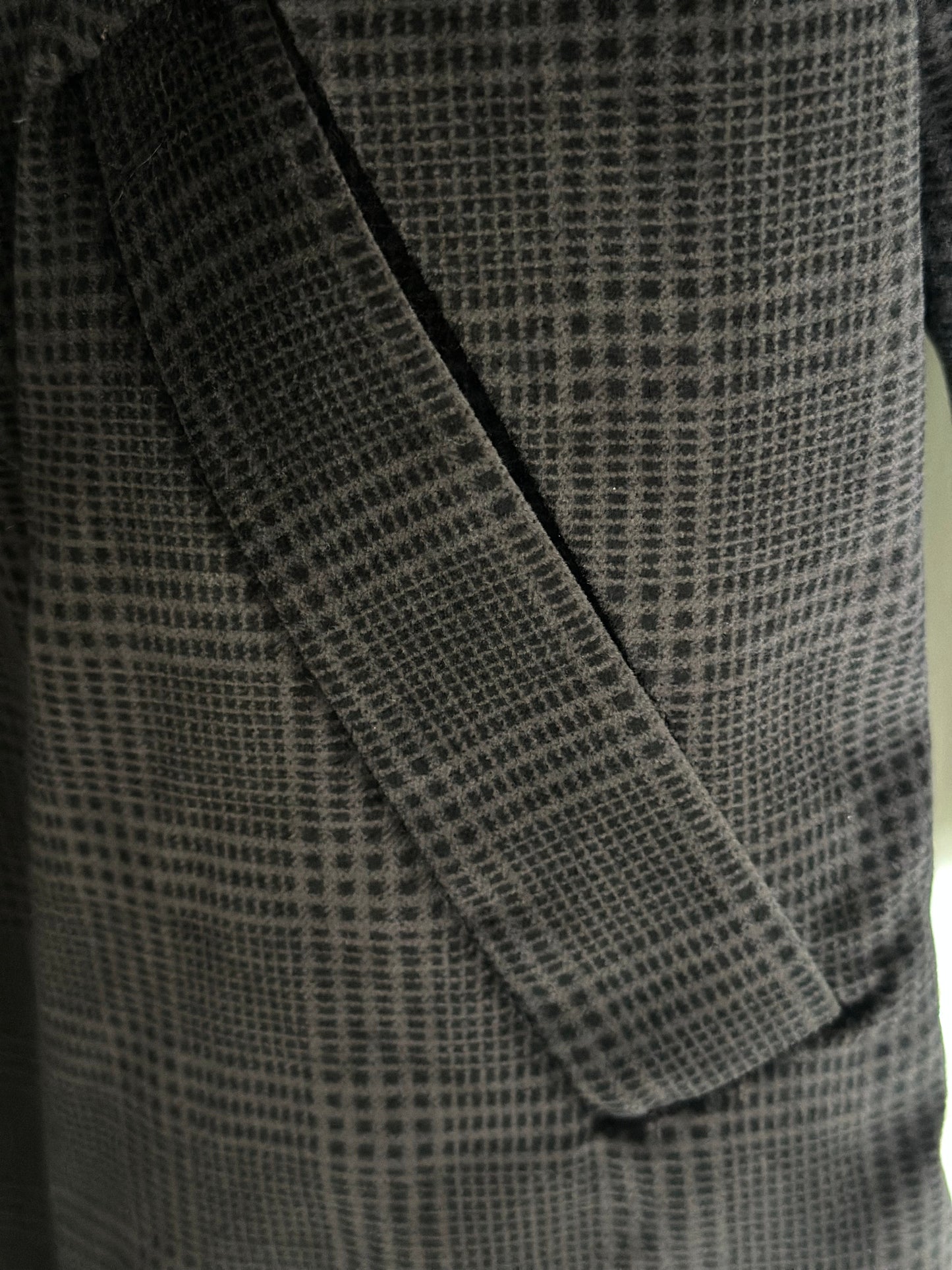 THE BOND STREET OVERSIZED VELVET JACKET IN FALCON CHECK