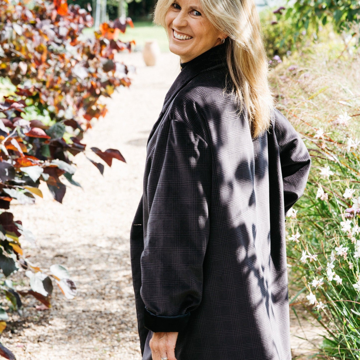 THE BOND STREET OVERSIZED VELVET JACKET IN FALCON CHECK