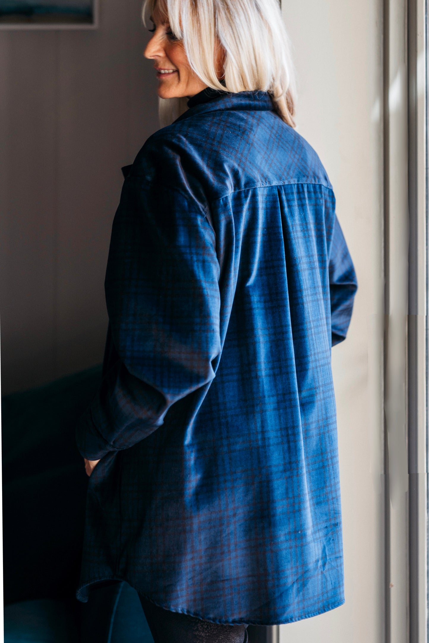 ABBEY ROAD OVERSIZED SHIRT IN BLUE AND BLACK CHECK VELVET