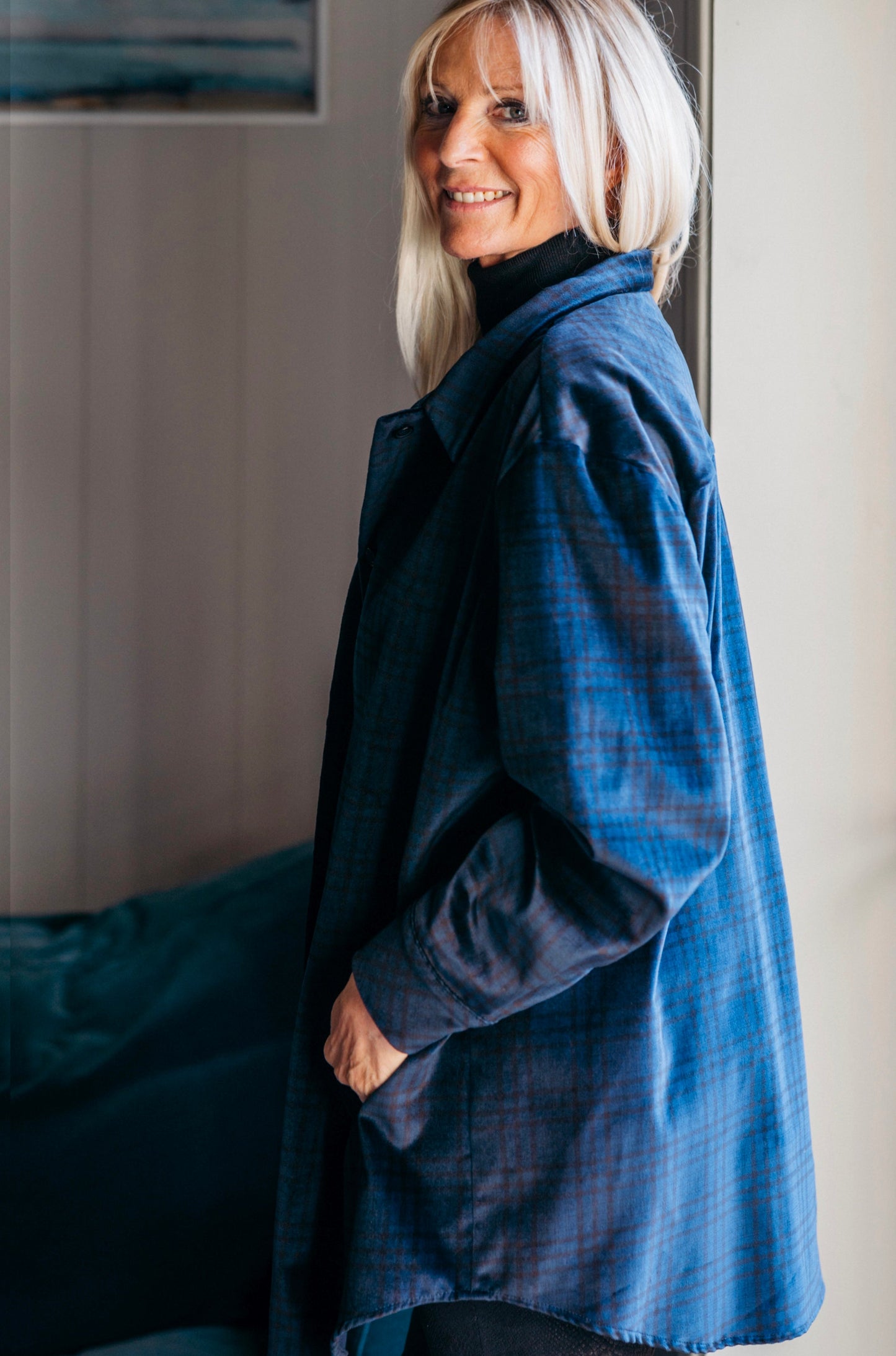 ABBEY ROAD OVERSIZED SHIRT IN BLUE AND BLACK CHECK VELVET